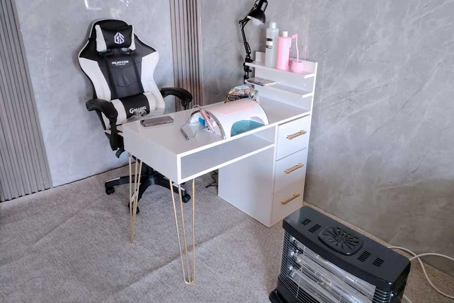 Nail salon – Raghda & Nermin